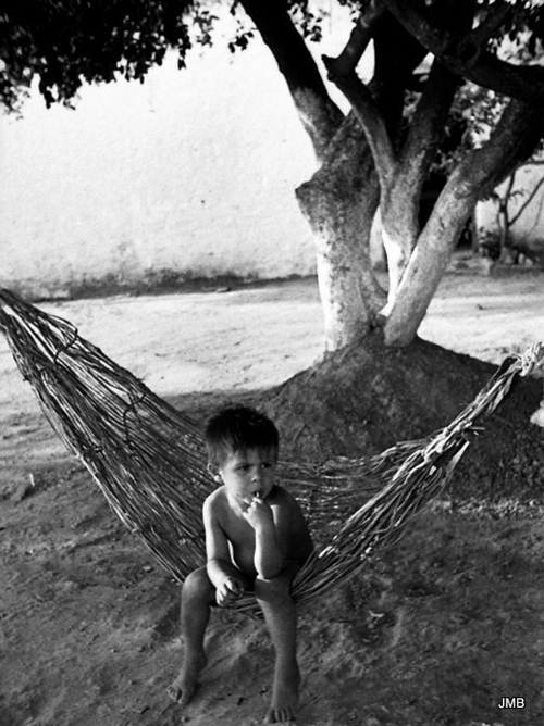 AÑO 1971 - BLANCO Y NEGRO - VIDA CAMPESINA EN PARAGUAY (JOSÉ MARÍA BLANCH)